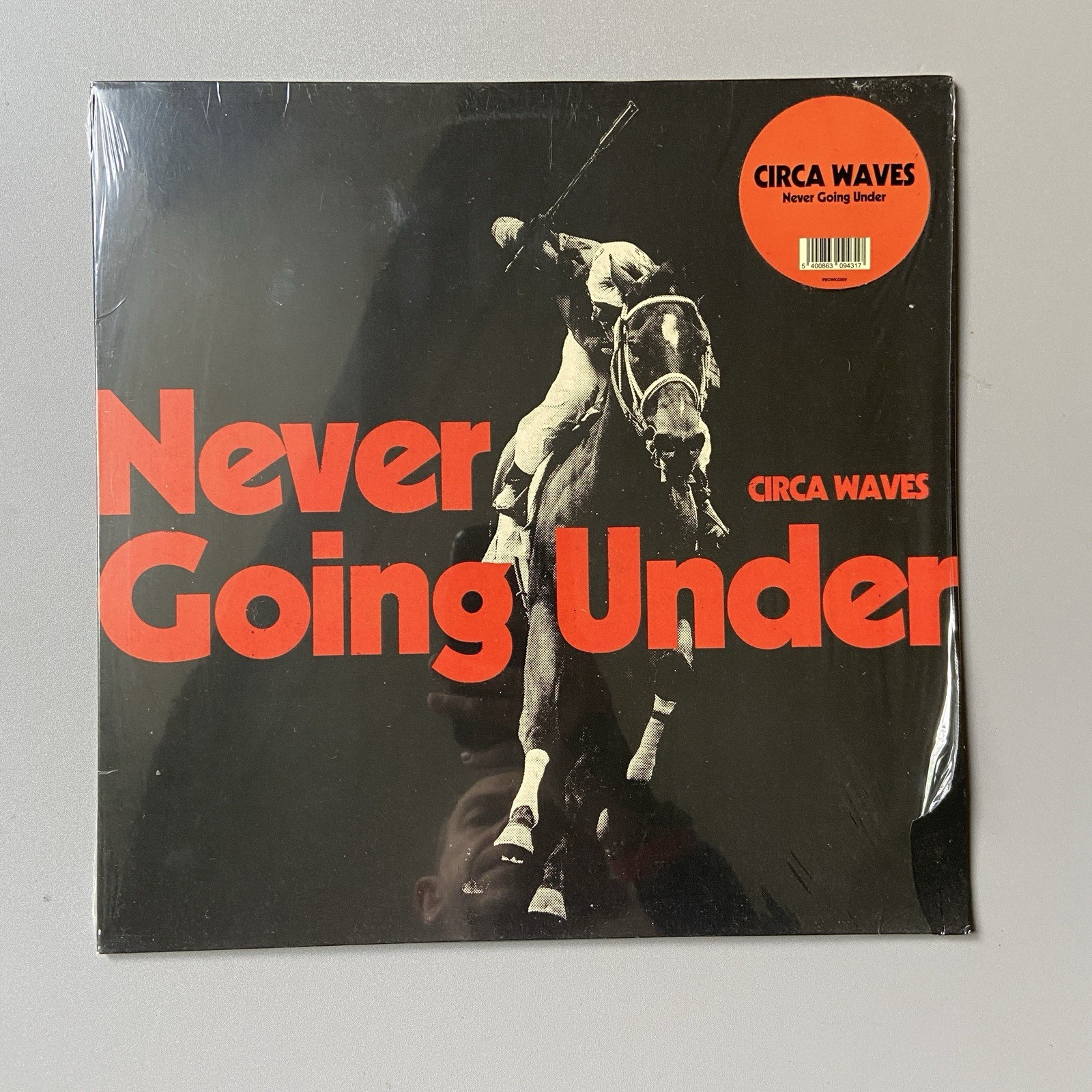 Circa Waves : Never Going Under  2023 Black Vinyl - NM/VG+