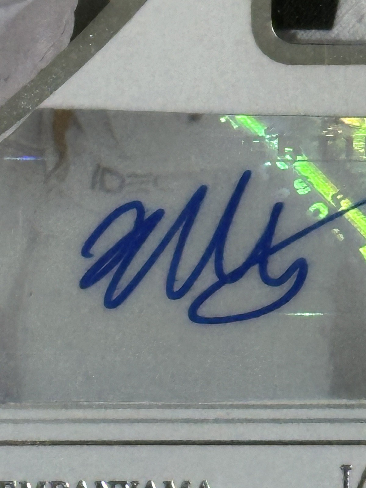 Victor Wembanyama  2023-24 Panini Immaculate - Rookie  Patches Auto RC BAS 10 🔥 view 4