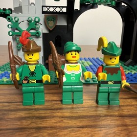 LEGO Castle: Forestmen's Crossing (6071) 1990 Rare Complete Set