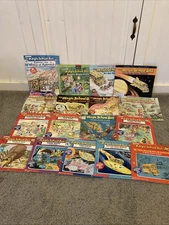 The Magic School Bus: lot of 17 picture books & readers PB