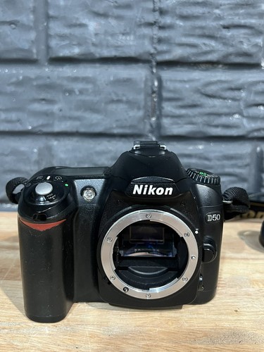 Nikon D50 6.1 MP Digital SLR Camera - Black(Body Only) With Charger READ - Picture 4 of 12