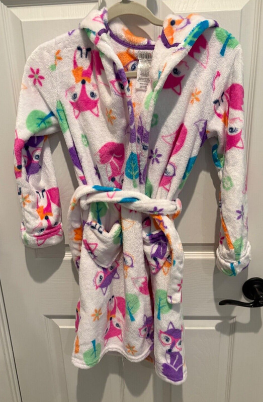 Komar Kids Robe Girls Size M 10/12 Multicolor Fox Tie Belt Heart Pockets
