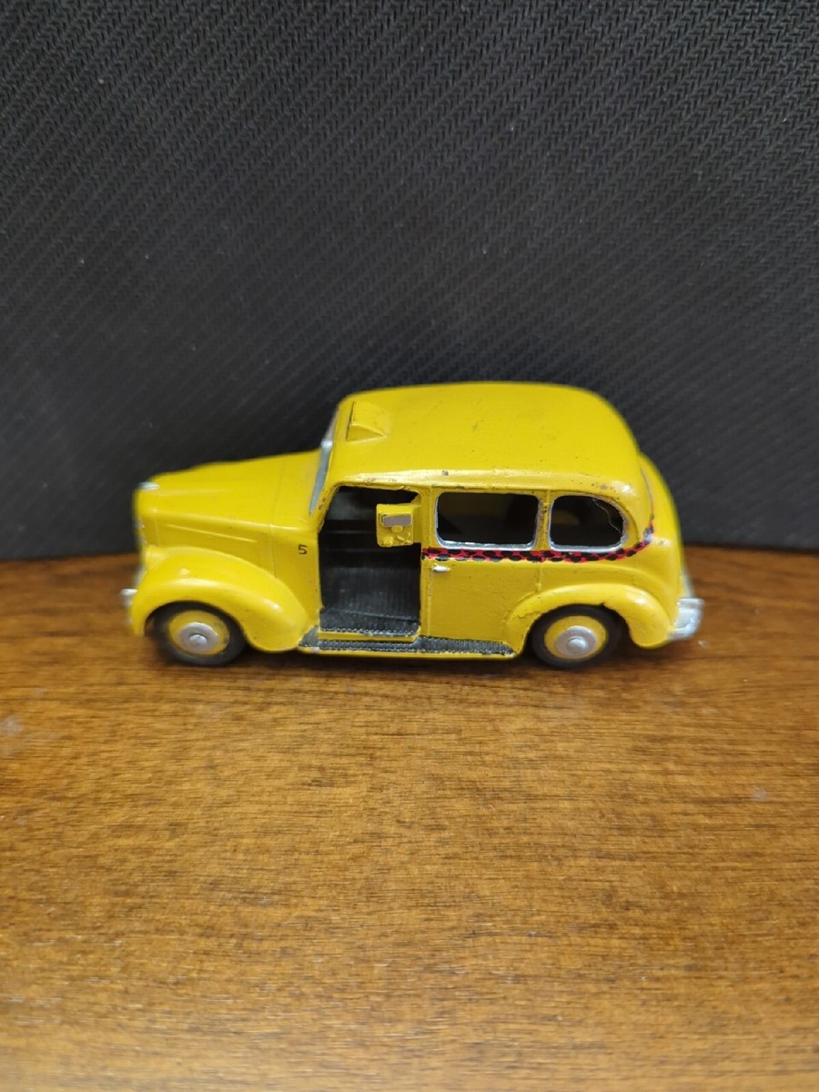 ディンキートイズ　オースチン　タクシー Dinky Toys Austin Taxi | eBay