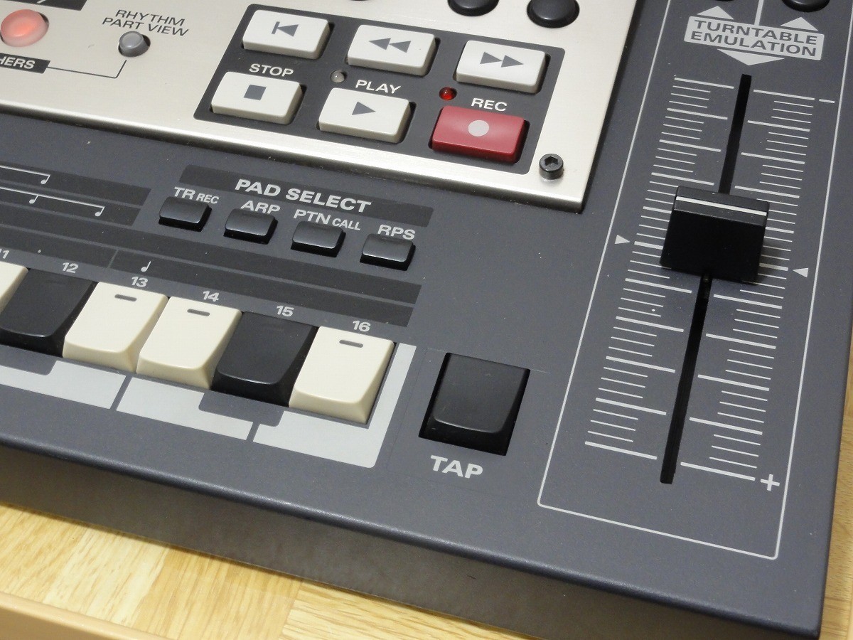 Roland MC-307 Groovebox 2000 Made in Japan Good | eBay