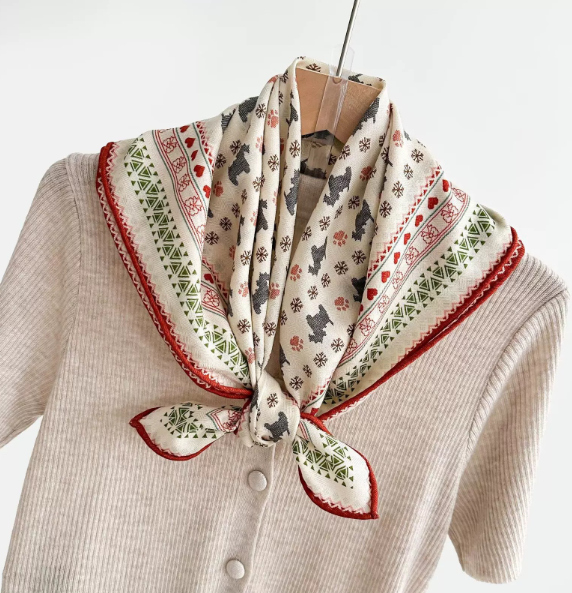 70% Cashmere 30% Silk Square totem Print 65X65cm Neckerchief Scarf Shawl Wrap