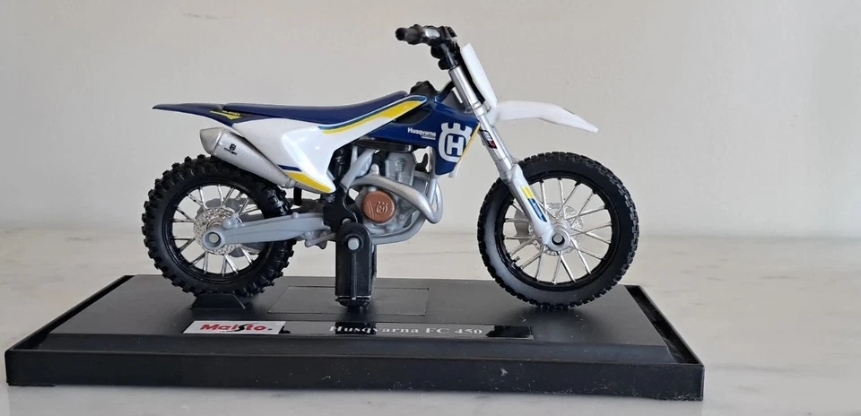 MAISTO 1/18 - HUSQVARNA FC 450 12016 - Photo 3/4