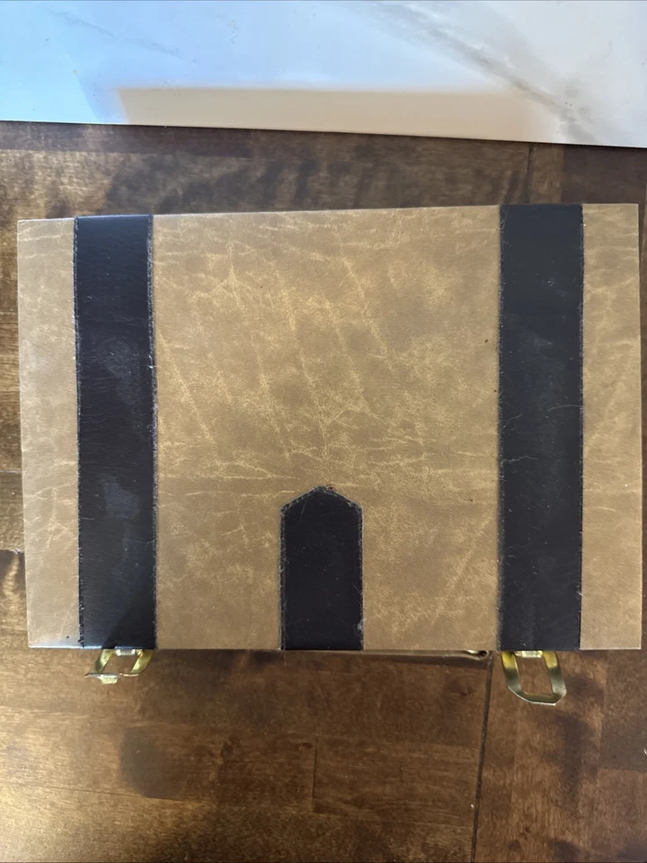 Backgammon de viaje vintage nuevo sin abrir en estuche de cuero sintético embalaje original. Foto 2 de 2