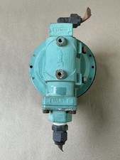Fisher LP-Gas Pressure Regulator Max Inlet 10 PSI Vent Screen Green USA Used