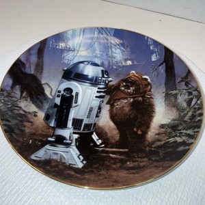 R2-D2 And Wicket On The Moon Of Endor Star Wars Collector's Plate 1987