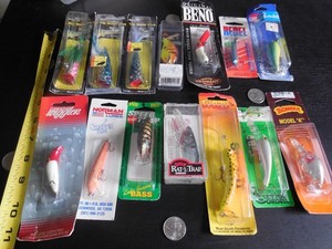 Lot De Pêche Vintage - Matériel Varié Pour Pêche En Mer - Collection