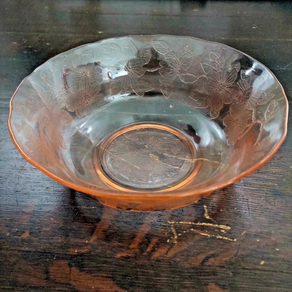 MacBeth-Evans Dogwood Pink Depression Glass Serving Bowl - Image 3 of 4