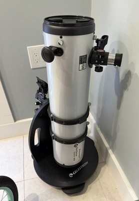 Celestron StarSense Explorer 150mm Tabletop Dobsonian Telescope - App Enabled