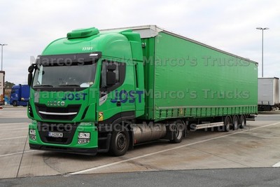 LKW Foto Iveco Stralis Planensattelzug Rumänien grün JOST #k7mg