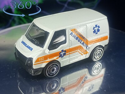 Matchbox 2018 Paramedic Ambulance Die-Cast - Sehr guter Zustand
