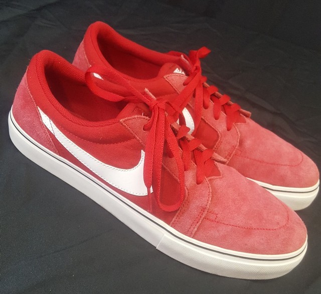 nike sb tennis shoes