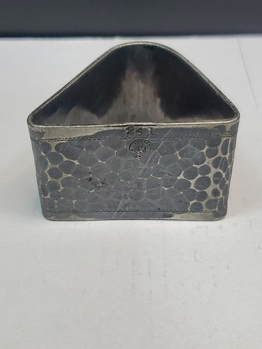MERIDEN SILVER CO~ANTIQUE 19th CENTURY NAPKIN RING~PAN - Fly And Flowers - Bild 7 von 9