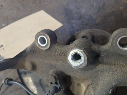 MERCEDES-BENZ E-CLASS E250 SPORTS 2011 Wheel Hub RIGHT - Picture 3 of 7