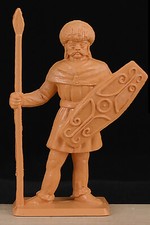 Starlux Gaul Lance, Shield, Fur Hat - 60mm unpainted soldier - OUR EXCLUSIVE 