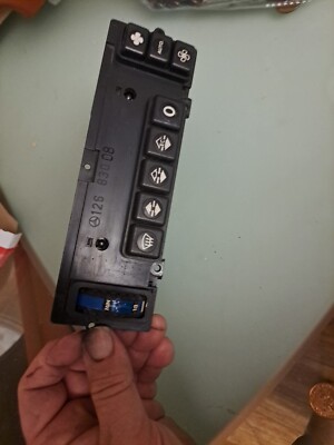 85--91 MERCEDES--BENZ W126 560SEC 560SEL 300SEL , AC HEATER