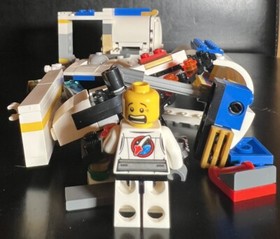 LEGO CREATOR SPACE SHUTTLE EXPLORER #31066 3 in 1 SET - INCOMPLETE