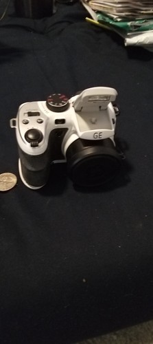 GE DIGITAL CAMERA X5 15X Optical Wide Zoom 14.1mp Tested Works Strap/MAN/SD CARD - Picture 7 of 12