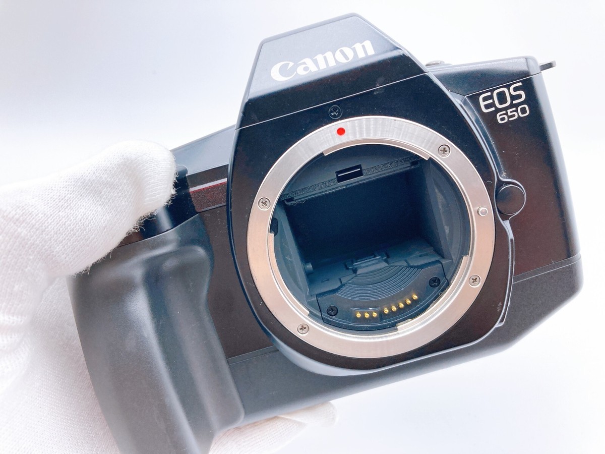 Canon EOS 650 35mm SLR Film Camera Body - Classic Autofocus