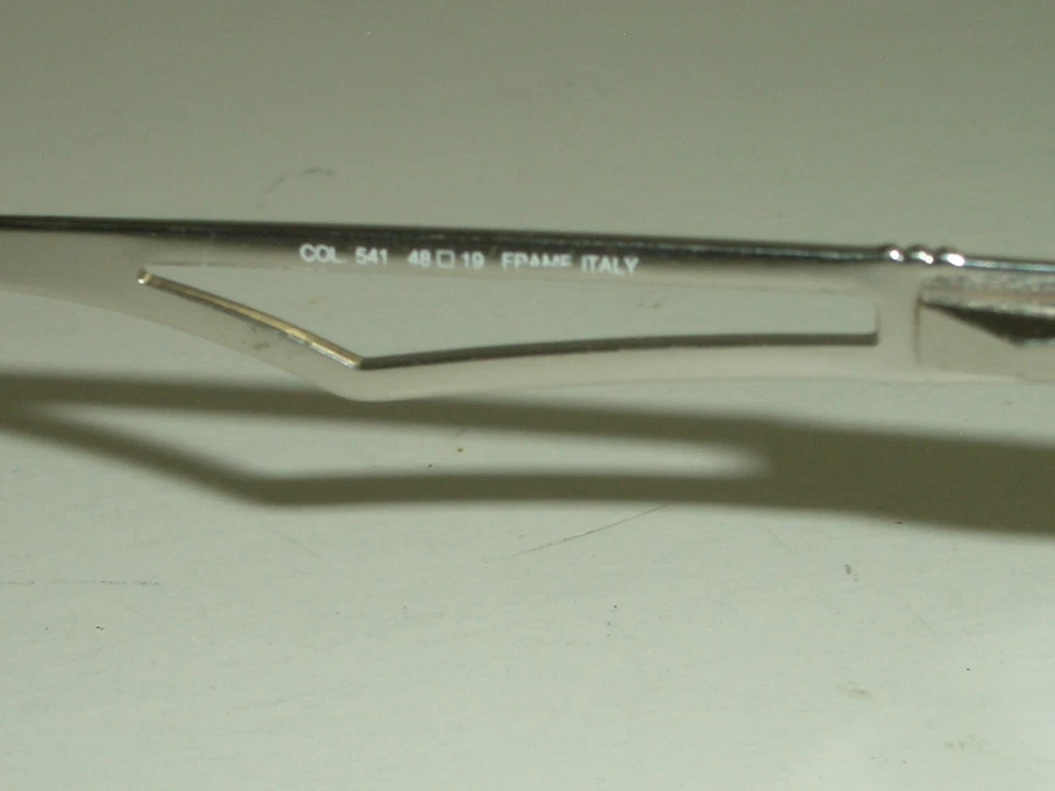 POLICÍA ITALIA MOD. 2226 COL. 541 48[]19 ELEGANTES GAFAS DE SOL FLEX REDONDAS CRISTAL AZUL Foto 4 de 4