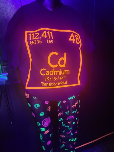 Cadmium uv reactive neon orange glow NWOT handmade unisex tshirt - Picture 2 of 2