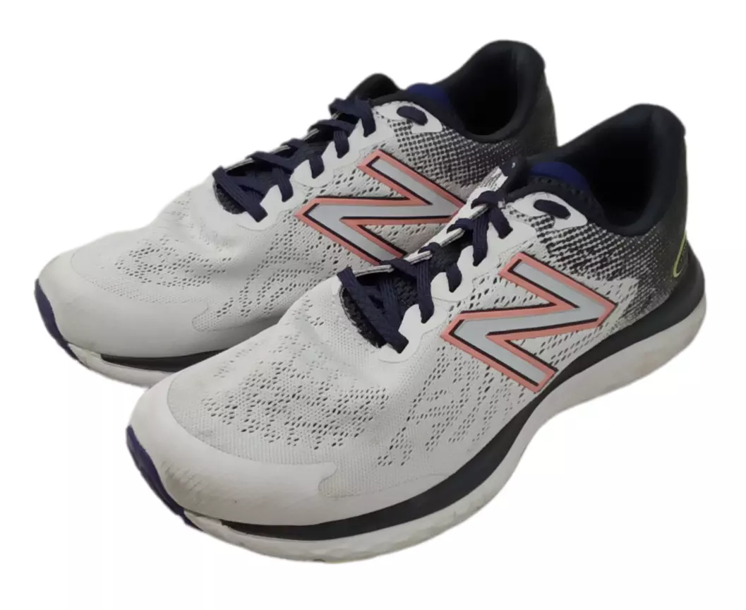 New Balance Women s Fresh Foam 680v7 Size 7D eBay