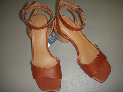 Sandalias de tacón para mujer Universal Thread - Lauren de tacón grueso - marrones - Imagen 3 de 5