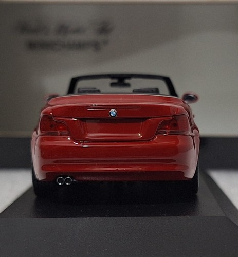 BMW 1-Series (E88) Cabriolet 2007 Red 1:43 Minichamps 431026230 EXTREMELY RARE!! - Picture 15 of 20