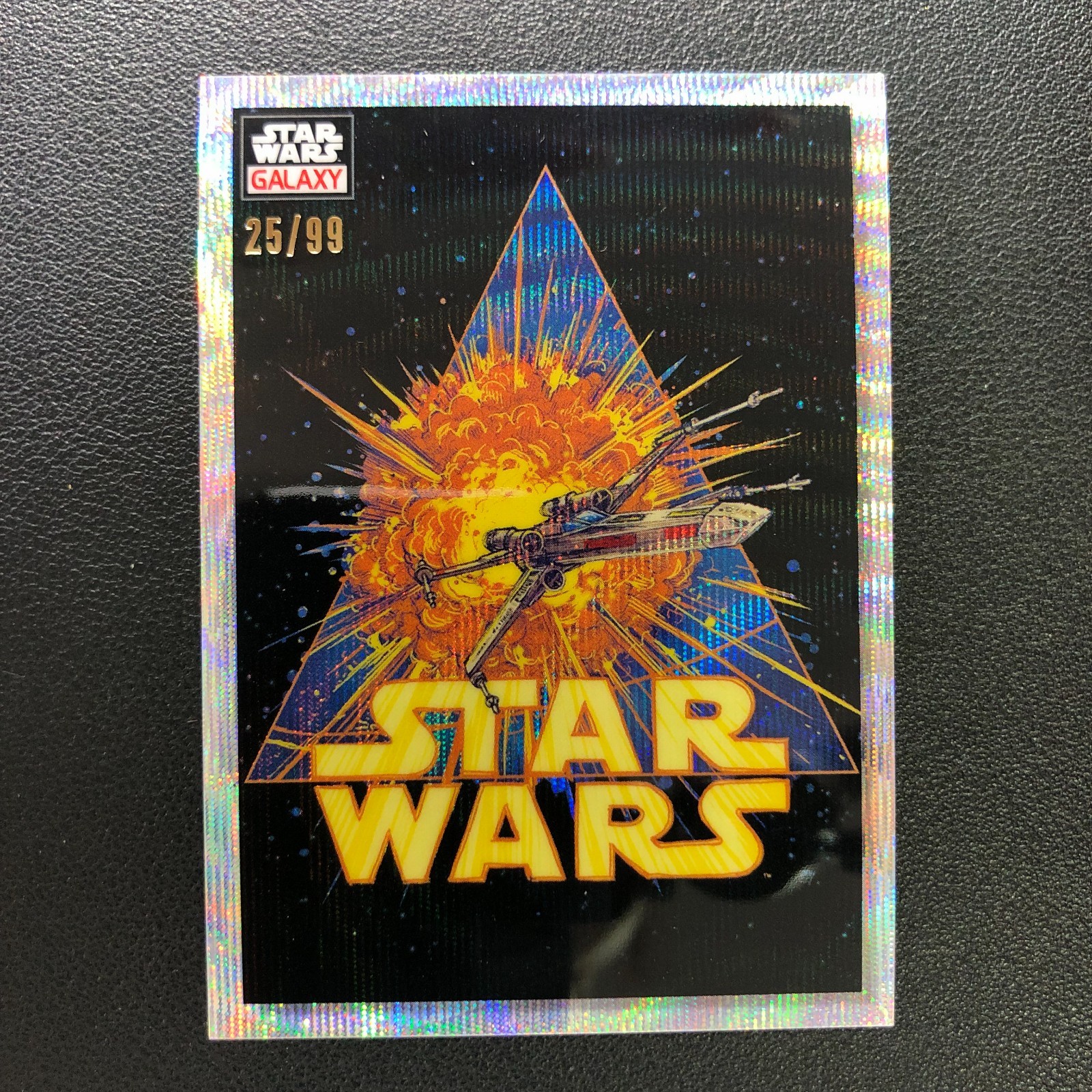 2023 Topps Chrome Star Wars Galaxy Just Like Back Home Wave Refractor /99 !!