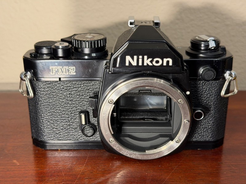 Nikon FM2N 35mm SLR Film Camera (Body Only) Tested and Working