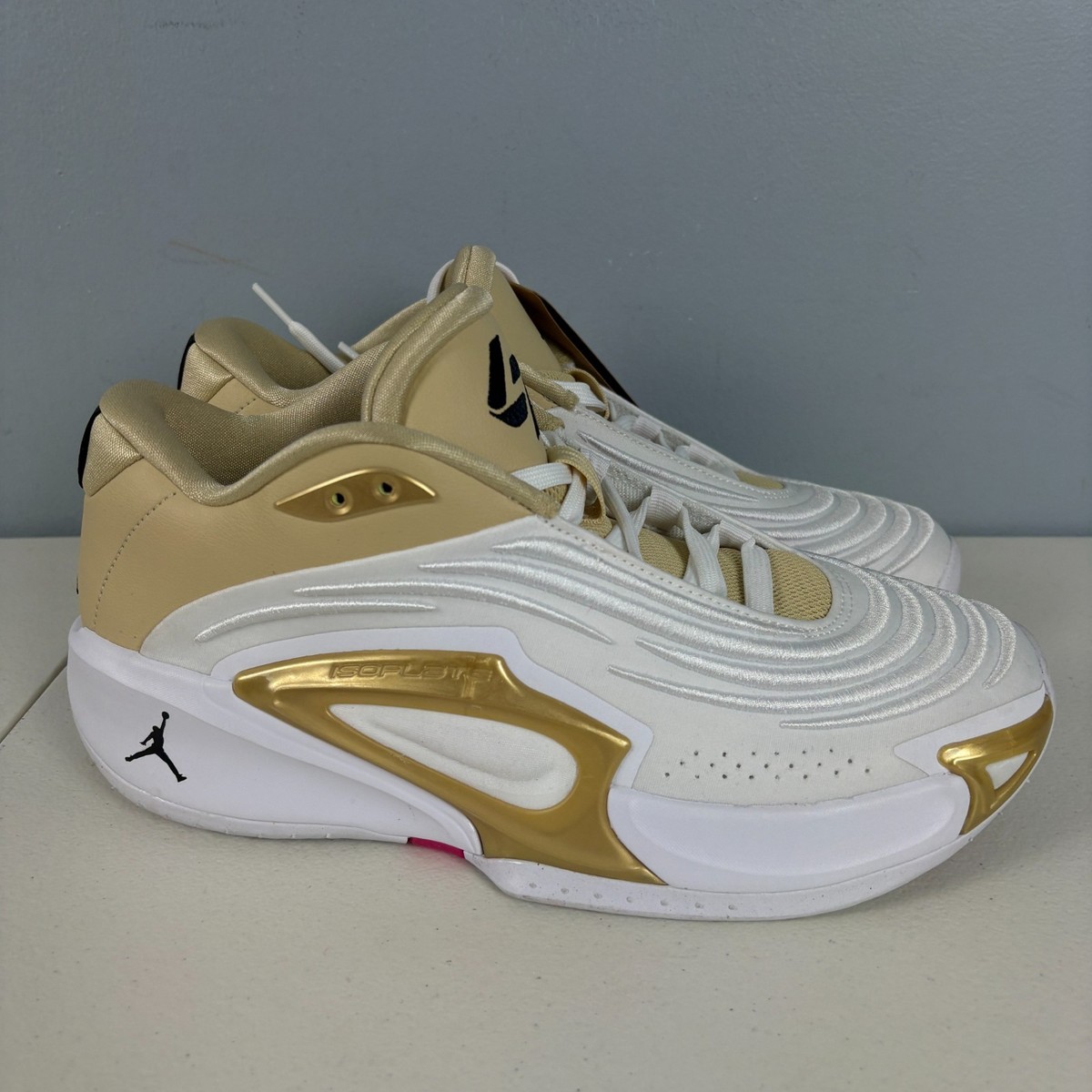 Nike Jordan Luka 3 SE El Matador Basketball White Gold FZ2464 100