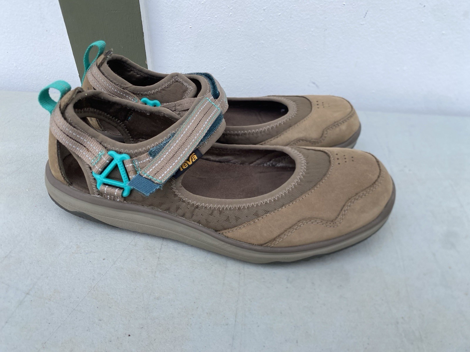 Teva Womens Sandal Tan Blue Slate Size 9 Hybrid Closed Toe Shoe Hiking Outdoors
