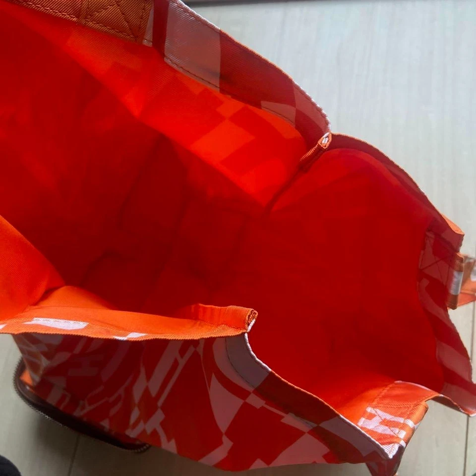 Bolso de mano Hermes Silky Pop Eco de nailon de cuero naranja Foto 3 de 4