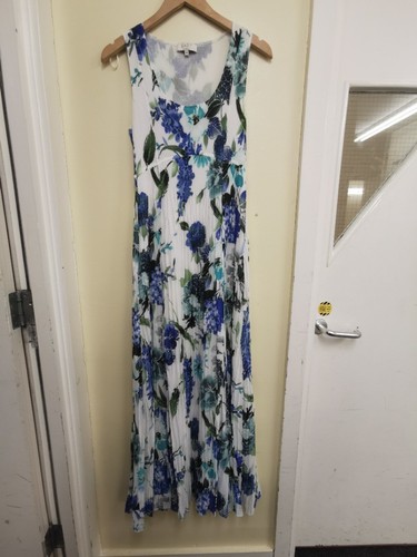EAST SIZE 14 DRESS - CG B95