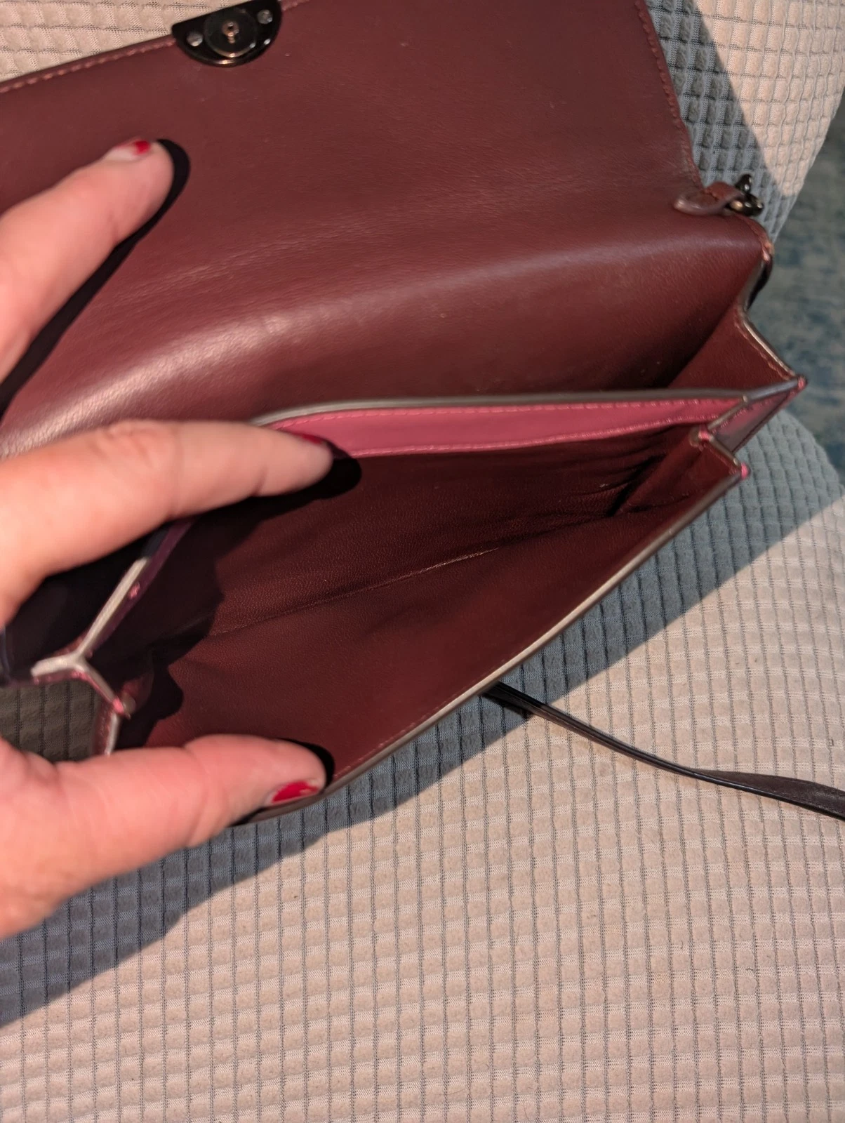 Borsa pochette Coach Dreamer rosa pelle conciata a guanti convertibile 76133