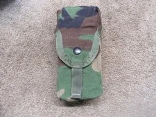 US Molle II Woodland Double Magazine Pouch Specialty Plastics Mfg 1997