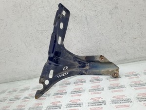Volkswagen Touran I 2005 Vorne links Halterung Kotflügel 1T0821135 RKD35748