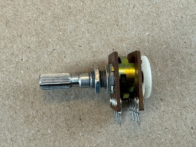 New 100k ohm Stereo Potentiometer Loudness Tap Long 25mm RIBBED SHAFT Amp LINEAR