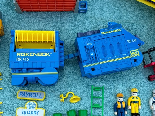 Rokenbok RC Loader 2625 Monorail RR-415 Signs Conveyor Belt Accessories Figures - Picture 11 of 16