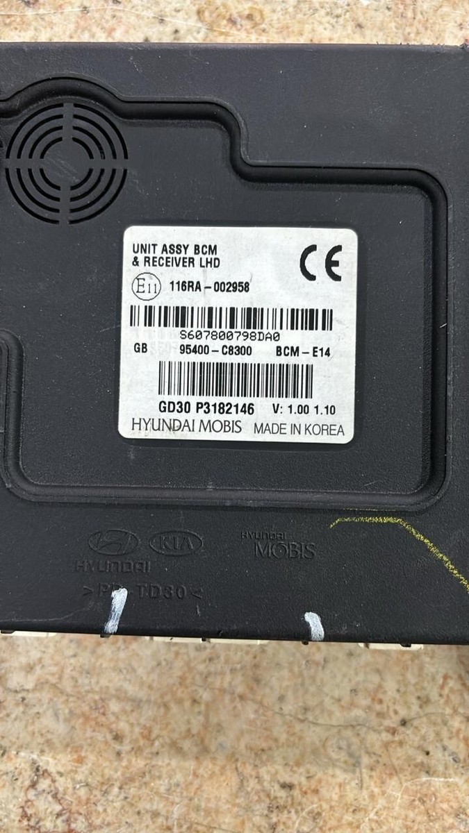 Hyundai Accent 2020 2021 OEM BCM & Receiver ASSY body