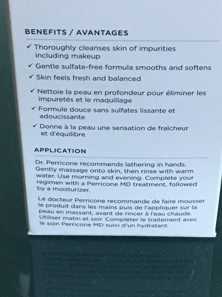 Limpiador espumoso diario sin aceite Perricone MD (descontinuado) 5,1 fl oz Foto 3 de 4