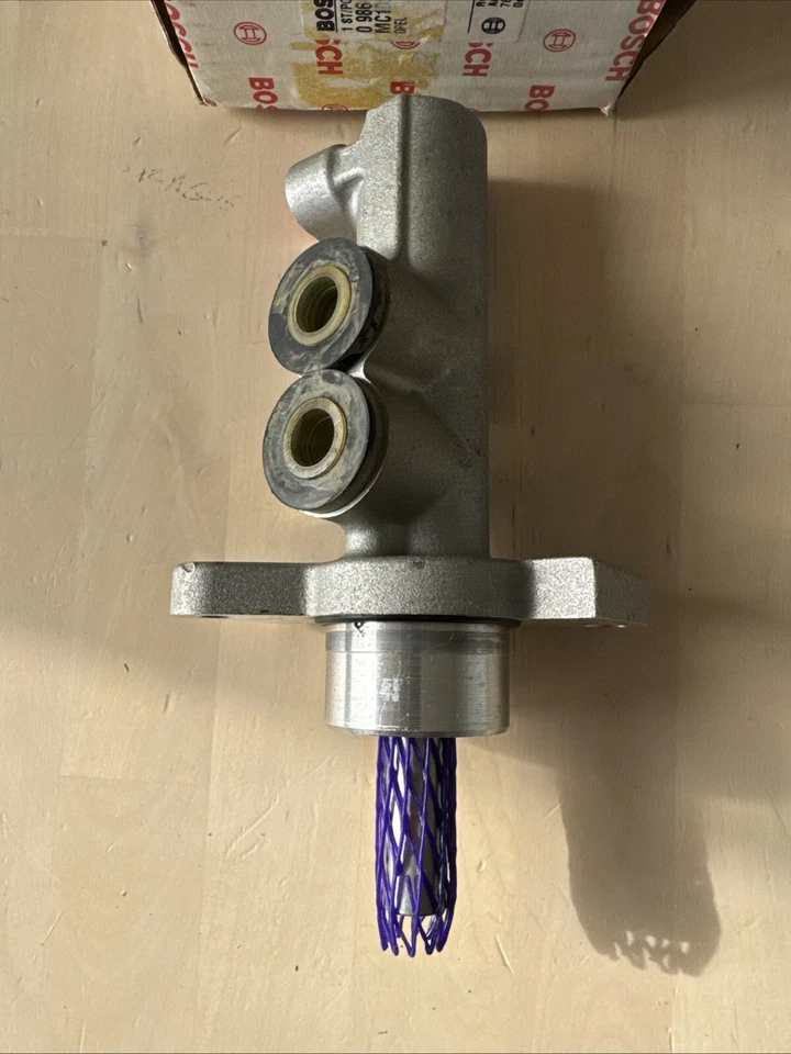 Bosch Brake Master Cylinder Fits Vauxhall Vectra 1995-2002 Vivaro 2001-2006 - Image 4 of 4