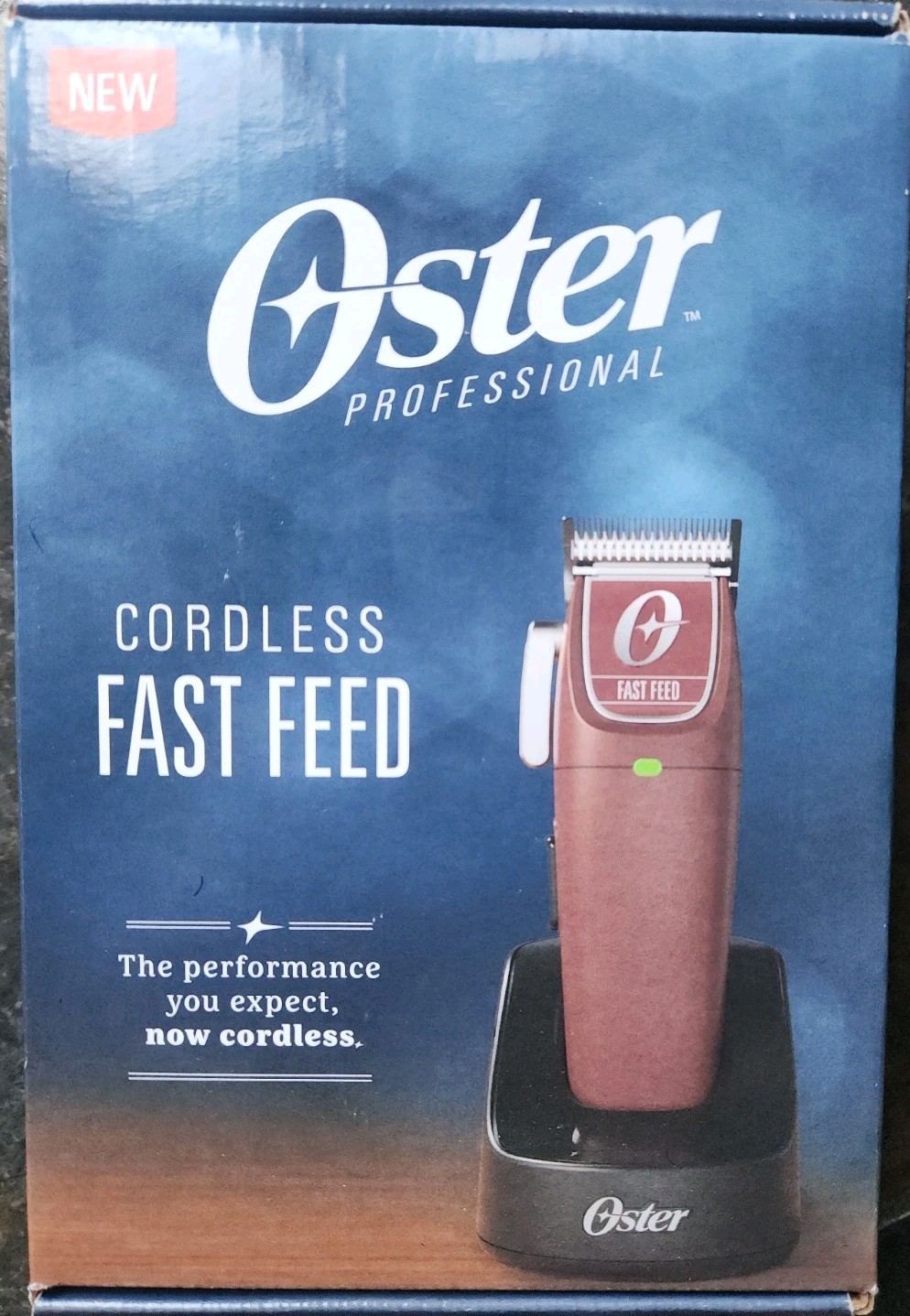 Oster Cordless Fast Feed & Classic 76 Clippers Brown Square Blade Charging Stand