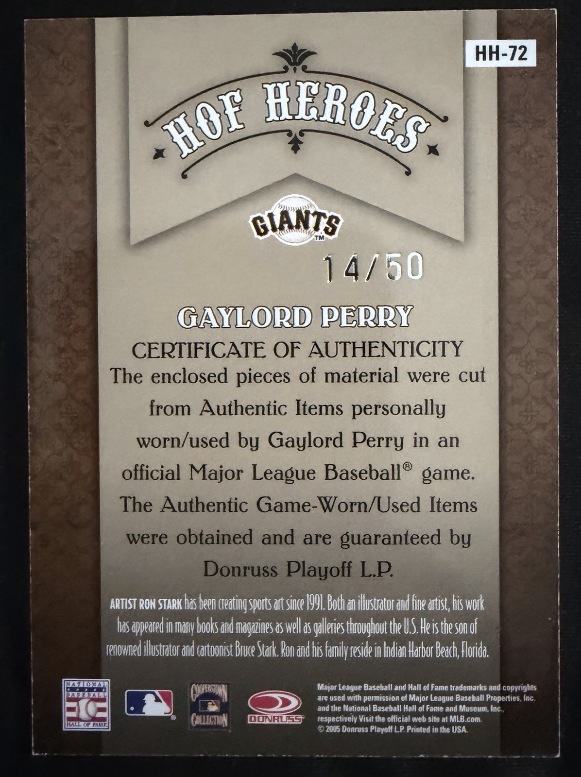 2005 Donruss Diamond Kings Gaylord Perry Game-Used Dual Patch Auto /50 #HH-72 view 2