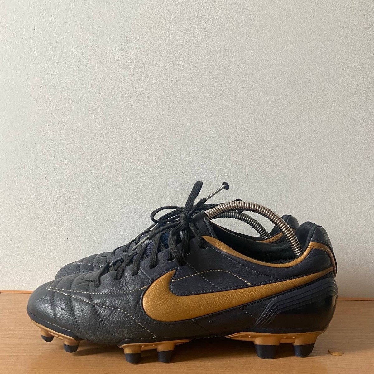 Nike Tiempo Legend Zoom Air FG RARE Soccer Cleats US 9 Pirlo Football Vintage — product photo 2 of 7