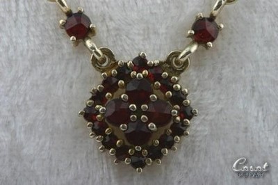 Necklace Garnet Grenades 8kt 333 Yellow Gold Antique Length 46 CM