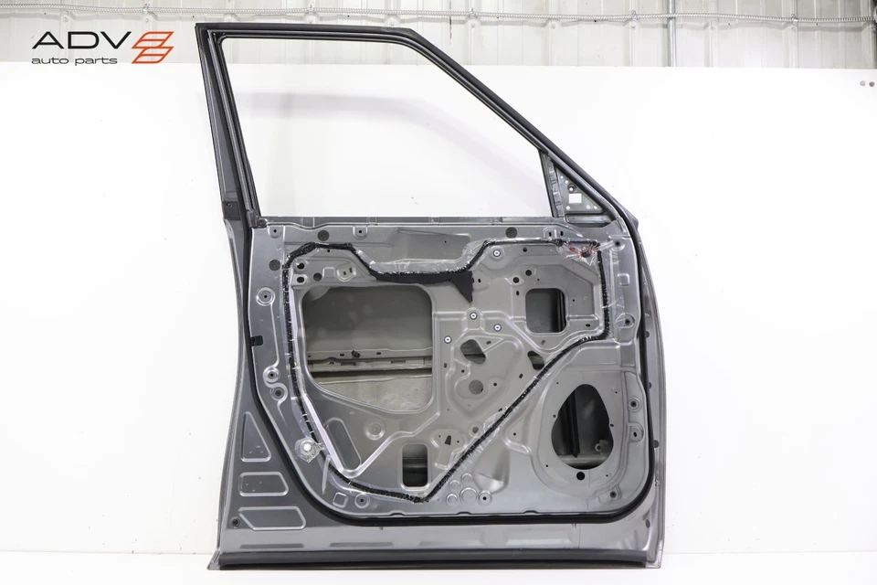 INFINITI QX80 QX56 2011-2024 PANEL DE CARCASA DE PUERTA DELANTERA IZQUIERDA DEL LADO DEL CONDUCTOR OEM Foto 2 de 4